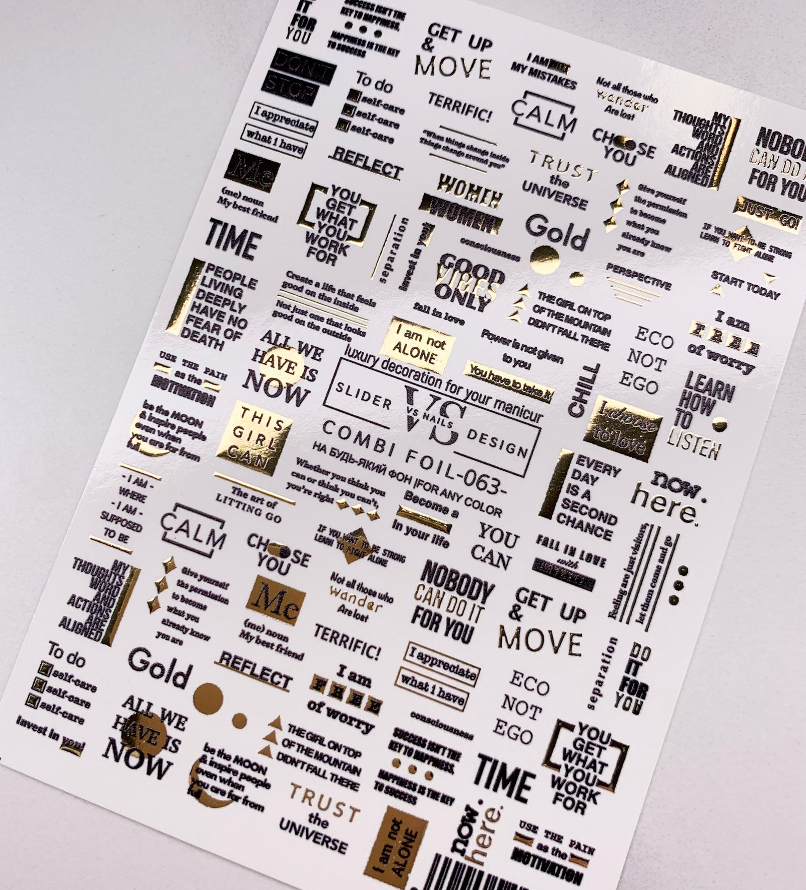 vs combi foil 063 nail film from the top UK nail brands Miss Dolla