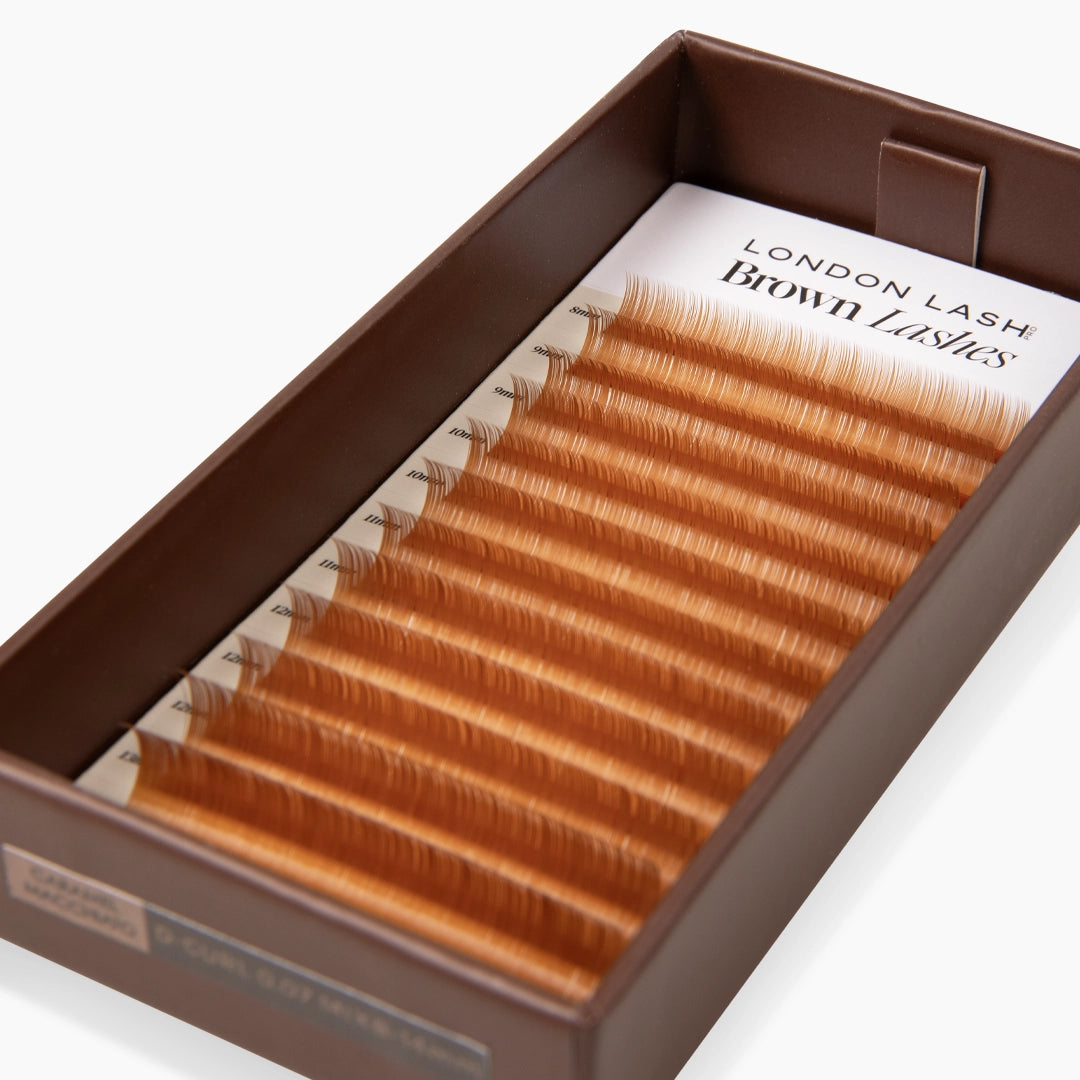 Close up image of London Lash  Caramel Macchiato Lashes in D Curl 0.07 thickness