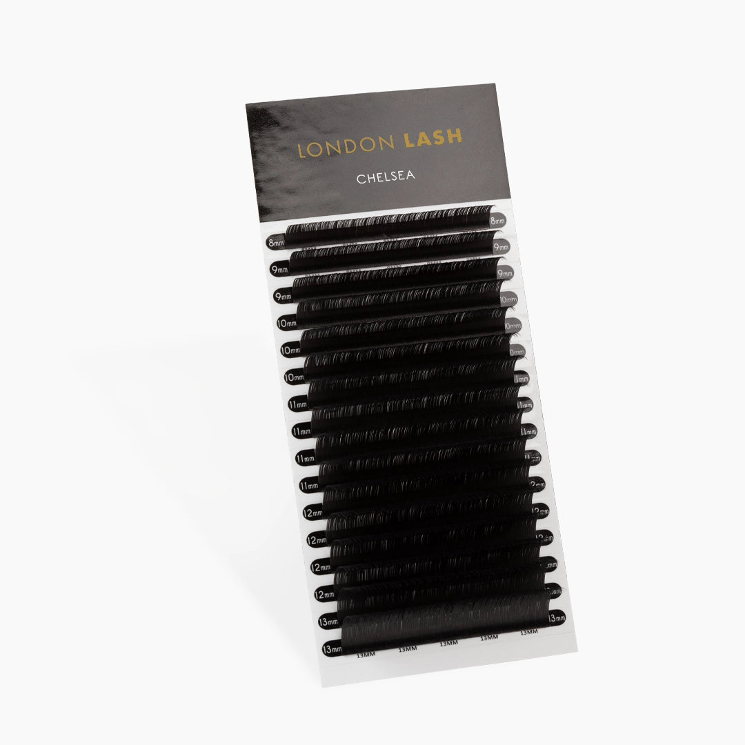 London Lash Chelsea 0.12 strip of lashes on a white background