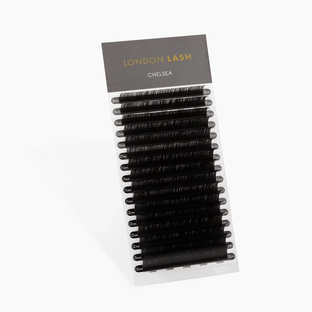 London Lash Chelsea 0.15 strip of lashes on a white background