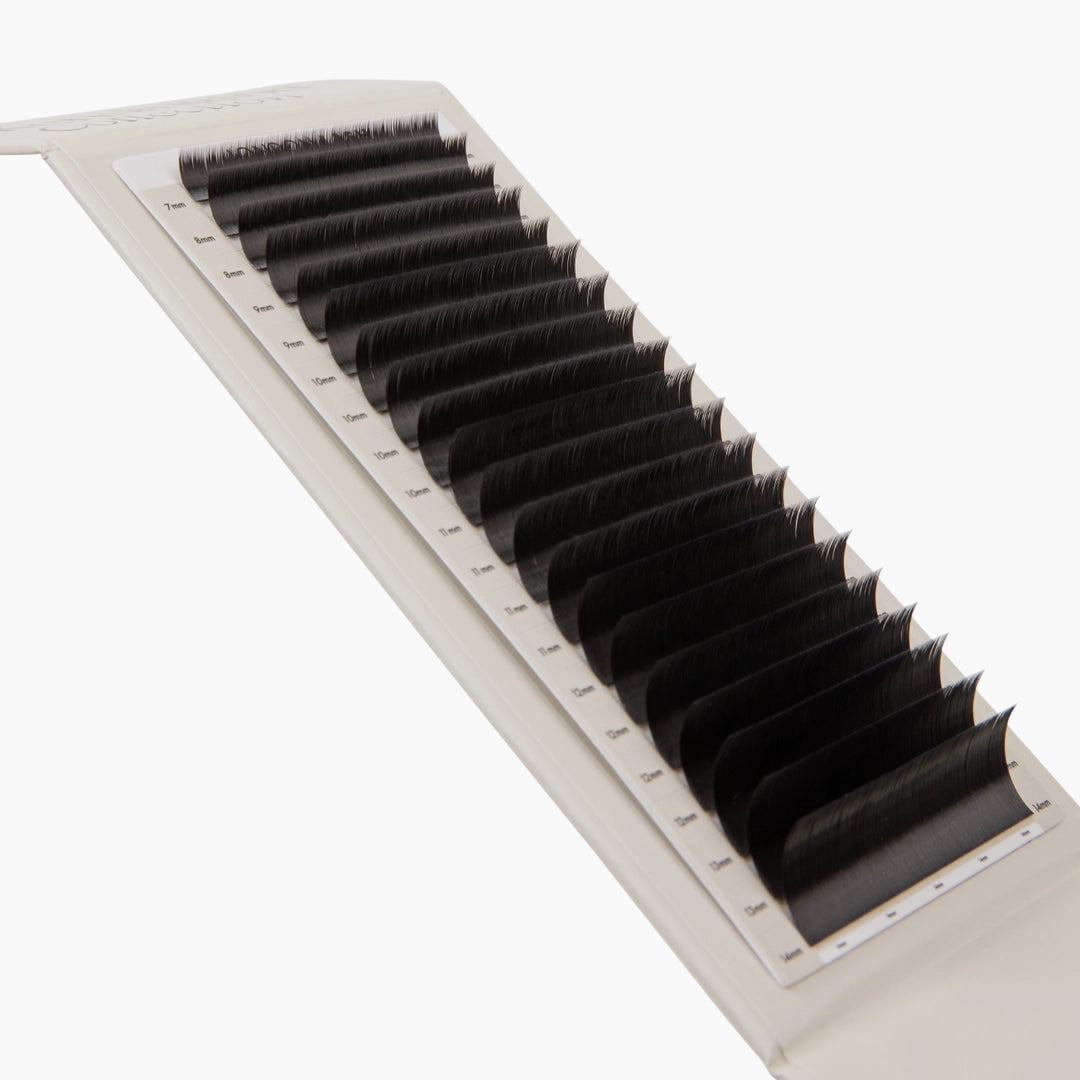 London Lash Volume Kensington Lashes 0.07 tray showing 20 lash lines in mixed lengths 7-14mm
