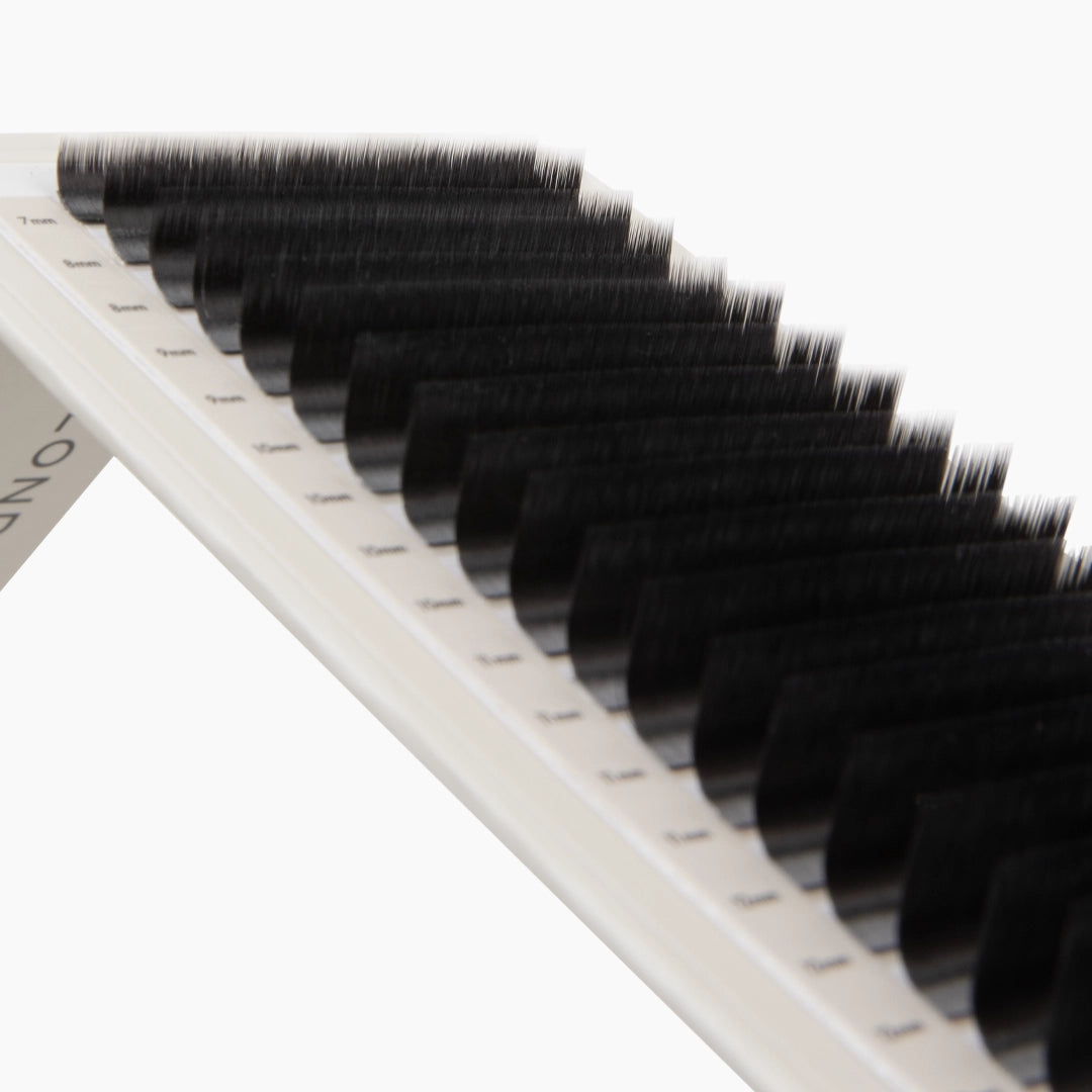 London Lash Kensington Lashes 0.07 close up showing satin finish lash strips in mixed lengths and L curl