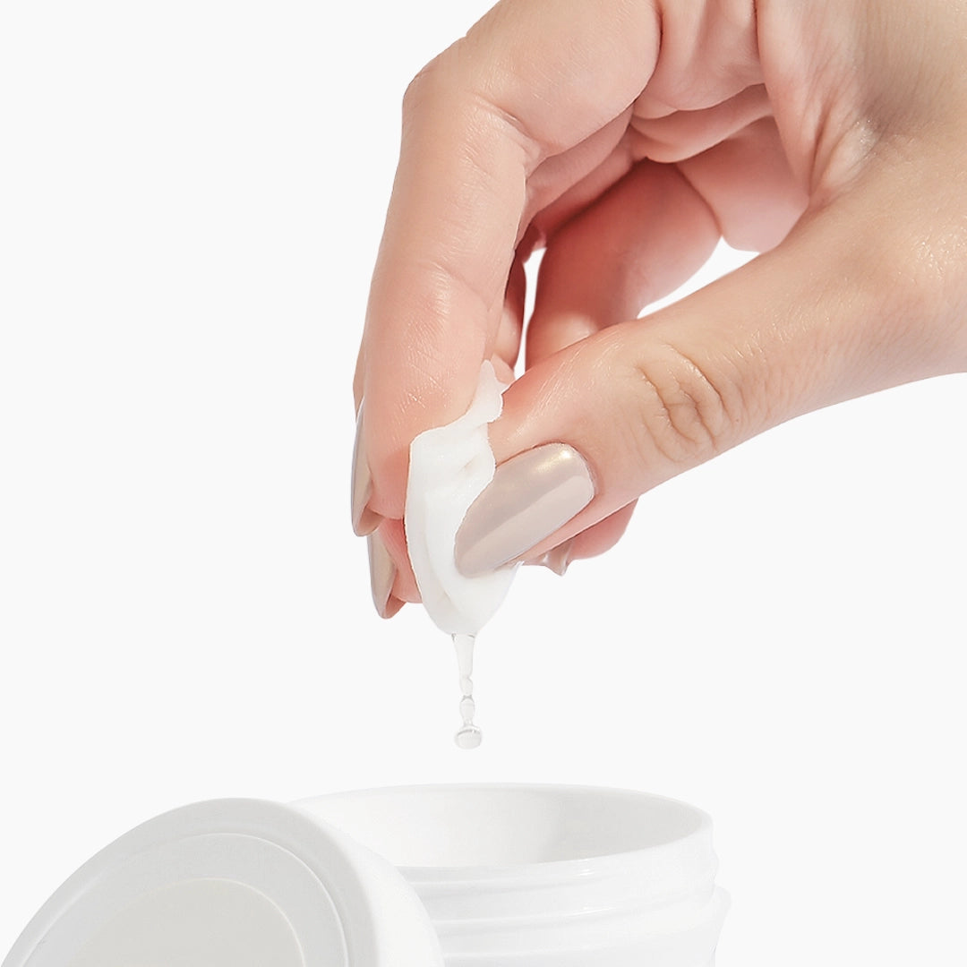 London Lash Cleanser & Protein Remover on a white background